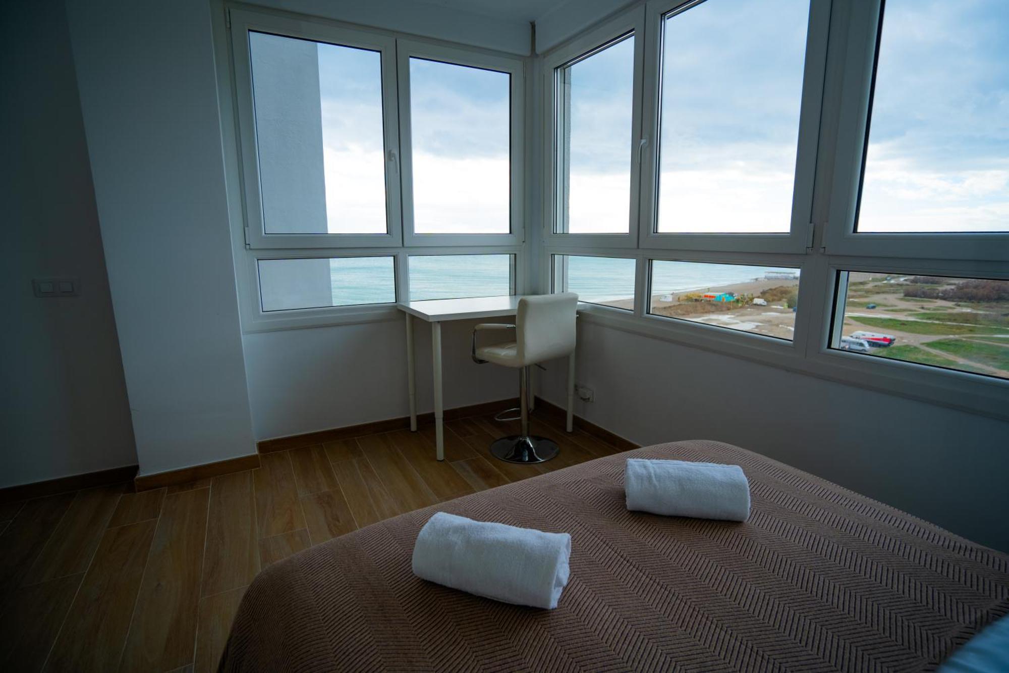 Sunstay Guadalmar Loft Seaview Apartament *